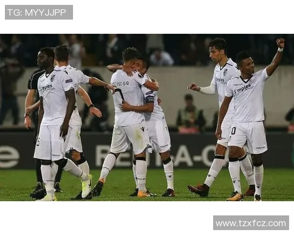 威廉二世与埃因霍温的精彩对决揭示足球战术与团队合作的魅力