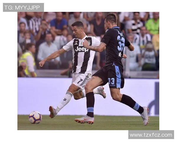 拉齐奥与尤文图斯激战正酣谁能在意甲赛场笑到最后